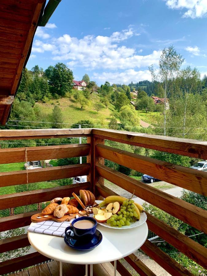 Ніч Над Карпатами Hotel Slavske Buitenkant foto